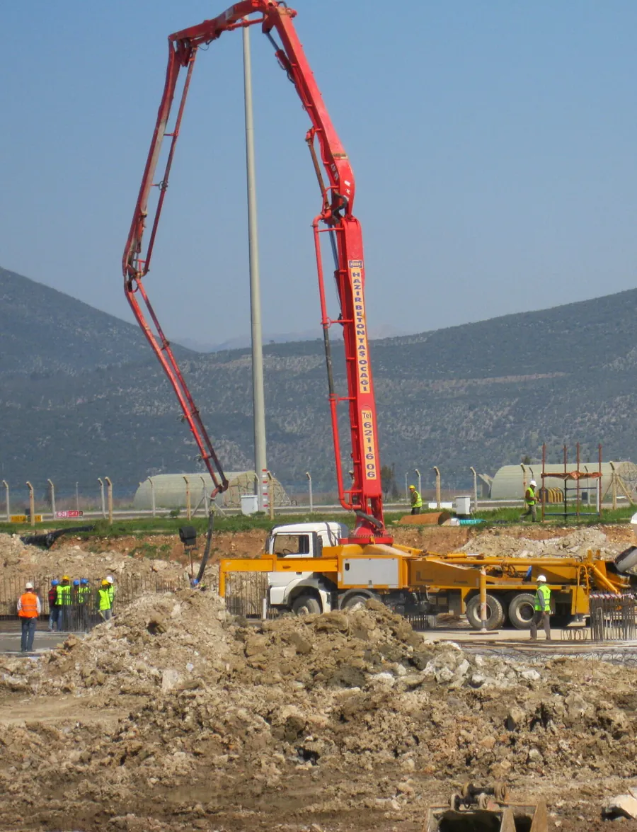 Beton pompası ile döküm